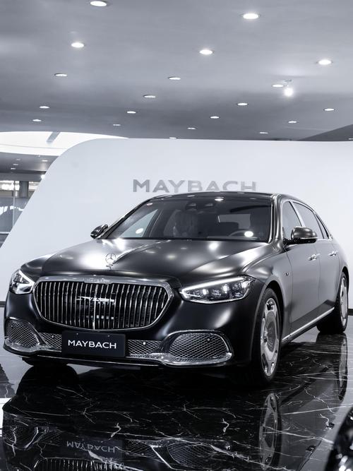 广州22岚图汽车的售后服务让用户无忧出行，迈巴赫未来的豪华车趋势